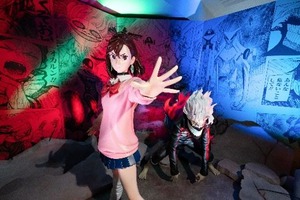 「ダンダダン」超絶原画や、大迫力のモモ＆オカルン等身大フィギュアも！初の原画展、広島会場が10月3日開幕 画像