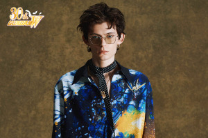 「新機動戦記ガンダムW」ウイングガンダムゼロ、アルトロンガンダムらをアーティスティックにデザイン！ glambコラボ第3弾アイテム登場 画像