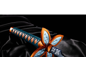 「鬼滅の刃」胡蝶しのぶ、日輪刀が約1／1スケールで公式立体化！“もしもし 大丈夫ですか？”＆「無限城編 第一章 猗窩座再来」のセリフも収録 画像