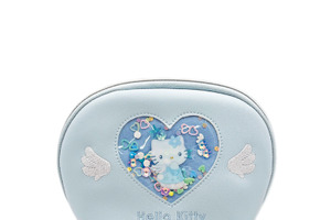 「ハローキティ」みずいろ×天使のデザインがキュート♪ ポーチやキーホルダーなど雑貨アイテムが登場 画像