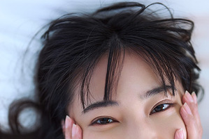 「ラブライブ！ニジガク」「ウマ娘」声優・矢野妃菜喜、新たな扉を開く― ファースト写真集発売決定「今の等身大も大人っぽいものもたくさん」 画像