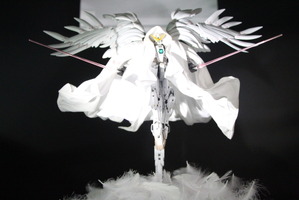 「ウイングガンダムゼロ クロークドカスタム」「フリーダムガンダム」も！ ガンダム・仮面ライダー・ワンピースなどフィギュア大集結！【「TAMASHII NATION 2025」レポ／ガンダム編】 画像