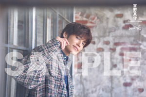 宮野真守、スタイリッシュなビジュ撮り下ろし！土岐隼一はリラックスムード♪ ムック本「Ani-PASS #31」 画像