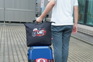「仮面ライダー」変身ベルトでスーツケースを守れ！イカデビルは洗濯ネットに!? トラベル便利グッズが多数登場 画像