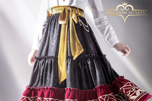 心ときめく♪ 「キングダム ハーツ」ソラ、リクらをイメージ＆キーブレードも光る「MAYLA」スカート登場 画像