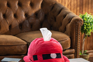 【早々に在庫切れ…】「ガンダム」シャアのブレードアンテナがティッシュに!? 遊び心満載の人気グッズを紹介 画像