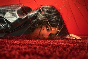 米津玄師「IRIS OUT」世界初披露！ 劇場版『チェンソーマン レゼ篇』オマージュ演出にSNS大歓喜「サメがｗｗｗ」「カッケーとカワイイの大渋滞」 画像