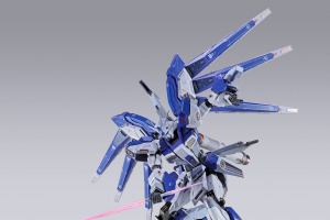 【本日16時から！】Hi-vガンダムのフィギュアの先着販売がスタート！新造形と磨かれた質感で記念アイテムにぴったり 画像