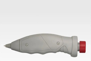 「任務、了解。」自爆スイッチがボールペンに...「ガンダムW」30周年記念一番くじにウイングガンダム胸像などもラインナップ 画像