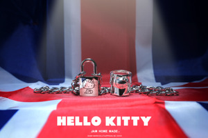 「サンリオ」ハローキティ×PUNKのアクセサリーが登場♪「Kawaii」と「PUNK」の絶妙なマッチがおしゃれすぎる！！ 画像