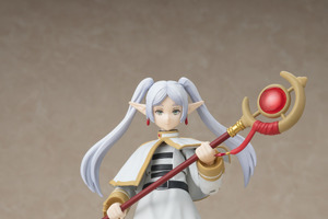 【待望の再販】フリーレンが可動フィギュアになっちゃった☆ 困り顔な表情パーツや付け替えツインテールも付属♪ 画像