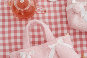 マイメロ＆ピアノちゃんのふわもこアイテムにメロメロ…♪ 愛らしさあふれる「Maison de FLEUR」コラボアイテムが登場 画像