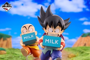 悟空とクリリンが牛乳配達！「ドラゴンボール」“おっこちるなよ！”が聞こえてきそうな悟空＆チチのフィギュアなど勢ぞろい♪【一番くじ】 画像