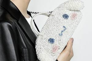 シナモロールのかわいさそのまま♪ バックパック、ショルダーバッグ、ポーチがお誕生日の“3月6日”に登場 画像