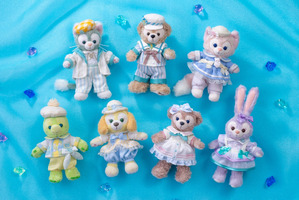 ダッフィーの新グッズは心きらめくジュビリーブルー☆ ぬいバッジやフードスーベニアが4月14日新登場【東京ディズニーシー】 画像