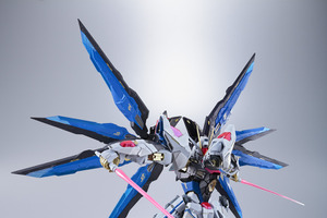 「どんなに苦しくても、変わらない世界は嫌なんだ！」ストライクフリーダムガンダムのMETAL BUILD リバイバル版が本日（6/27）発売！ 画像