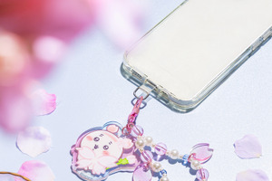ちいかわがさくらのようせいに変身♪ 「ちいかわ」ビーズ付きアクキーやトートバッグなど新商品が登場 画像