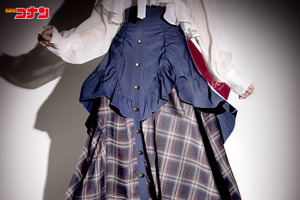 「名探偵コナン」新一や蘭、赤井秀一らがクラシカルなスカートに…♪ 黒衣の騎士やAPTX4869、ライフル銃の刺繍がポイント☆ 画像