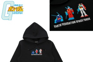 「機動戦士ガンダム」V作戦のMSが勢ぞろい！ 地球連邦軍＆ジオン公国軍のモビルスーツが描かれたパーカー＆Tシャツが登場 画像