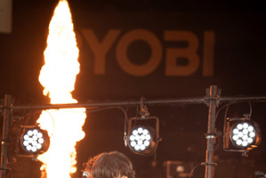 【現地レポート】稲葉浩志が「タッチ」を熱唱！  アニメの名曲がWBCのステージで“青春と野球”の情熱をよみがえらせた 画像