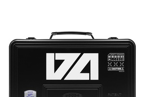 「リコリコ」秘密組織DAの支給品が買える!? 千束、たきな、クルミのツールボックスも登場♪ 老舗メーカー・TOYOとコラボ 画像