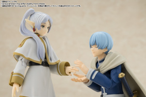 「葬送のフリーレン」凛と立つヒンメルのフィギュアが登場！ボーナスパーツでフリーレンとの指輪シーンを再現できる!? 画像