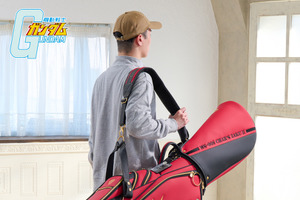 キャディバッグ シャア専用ザク、出る！「ガンダム」のゴルフグッズでグリーンに立つ!! 画像