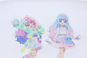 「魔法の姉妹ルルットリリィ」風&流たちを並べて飾ろう♪ 台座を連結できる“つながるアクスタ”登場 画像