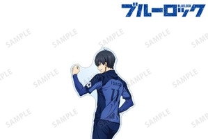 潔や凪の躍動感あふれるイラスト♪ 「ブルーロック」“戦う背中×雨”をテーマにしたキャラクターたちの凛々しい姿を楽しめるアクリルコースターやグリッター缶バッジが受注中！ 画像