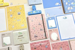 「ムーミン」大人も持ちやすい文房具＆雑貨コレクション♪ リトルミイやスナフキン、ニョロニョロの柄も登場 画像