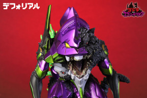 ゴジラ×エヴァの融合…!?「エヴァンゲリオン初号機”G”覚醒形態 メタリックVer.」予約受付中！ デフォルメながらもいかつい見た目が特徴 画像