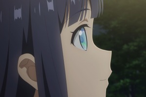 夏アニメ「透明な夜に駆ける君と、目に見えない恋をした。」空野は渋々参加した新歓コンパで、目の見えない冬月と出会う―第1話先行カット 画像