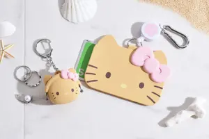 こんがり日焼け、ブラック、ピンクなど色んなキティちゃんが集合♪ 「サンリオ」キティのちっちゃながまぐちとパスケースが新登場 画像