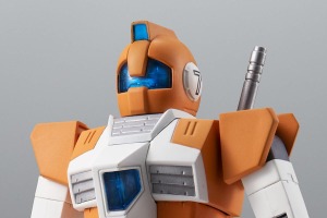 連邦軍パイロット養成用機体「TGM-79 ジム・トレーナー」が立体化！ ビーム・サーベル、ビーム・スプレーガンなどの武装を付属 可動域が広く様々なポーズが可能に 画像