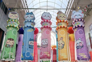 ちいかわ、ハチワレ、うさぎ達が浴衣姿に♪限定グッズも大盛況☆ スマホアプリ「ちいぽけ」仙台七夕まつりに七夕飾りを掲出【レポ】 画像