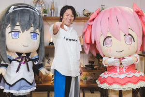 「まどか☆マギカ[新編]叛逆の物語」狩野英孝の解説版が配信スタート 「“本当に真剣に楽しむ”という思いで臨んでいる」 画像