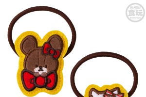 ハローキティ×くまのがっこうの可愛いぬいゴムが登場♪ チョコボーロのおまけ付きで27年3月発売！ 画像