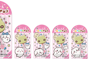 ちいかわ、ハチワレがお顔“ペロペロチョコ”に♪ うさぎもカワイイ台紙デザインは全12種【9月8日発売】 画像