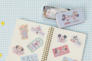 ミッキーたちがレトロかわいい雑貨に！全85種のアイテムが日常に彩りを♪ THREEPPYで9月中旬より登場 画像