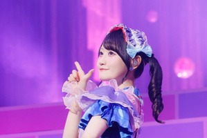 小倉唯、初のFCツアーを完走☆ 瞳にうっすらと涙も… カラフルドレスやミニスカートを披露！ファイナル公演のレポート到着 画像
