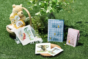 「クマのプーさん」ほぼ日手帳が2027年のロフト限定版に！ 原作の挿絵をデザインした手帳＆文具7アイテム登場 画像