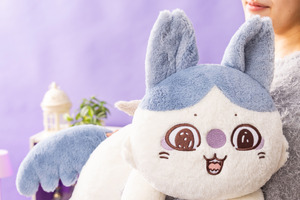 ”言わないよねェッ”「まじかるちいかわ」強くなったハチワレ＆うさぎ、あのこが全長70cm超の抱きぬいぐるみに！ 画像