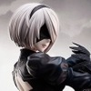 スラリとした美脚まで、1/4スケールで再現！「NieR:Automata」2Bフィギュアの圧倒的存在感・画像