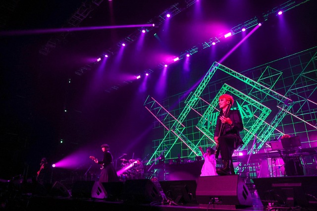 【写真・画像】EVIL LINE RECORDS 10th Anniversary FES. “EVIL A LIVE” 2024のライブレポートが公開　6枚目