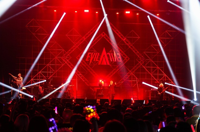 【写真・画像】EVIL LINE RECORDS 10th Anniversary FES. “EVIL A LIVE” 2024のライブレポートが公開　23枚目